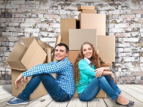 Removal van and moving boxes for a Battersea flat relocation