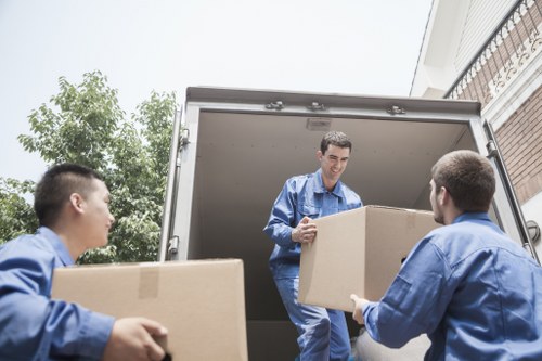 Man and van service introducing local moving support in Battersea